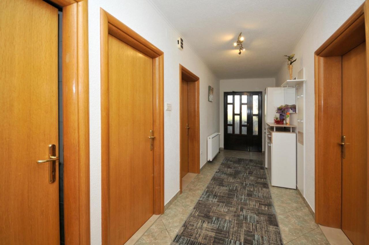 Roso Apartment With Sea View Трогир Екстериор снимка